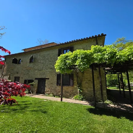 Tufi By Mmega Montone (Umbria)